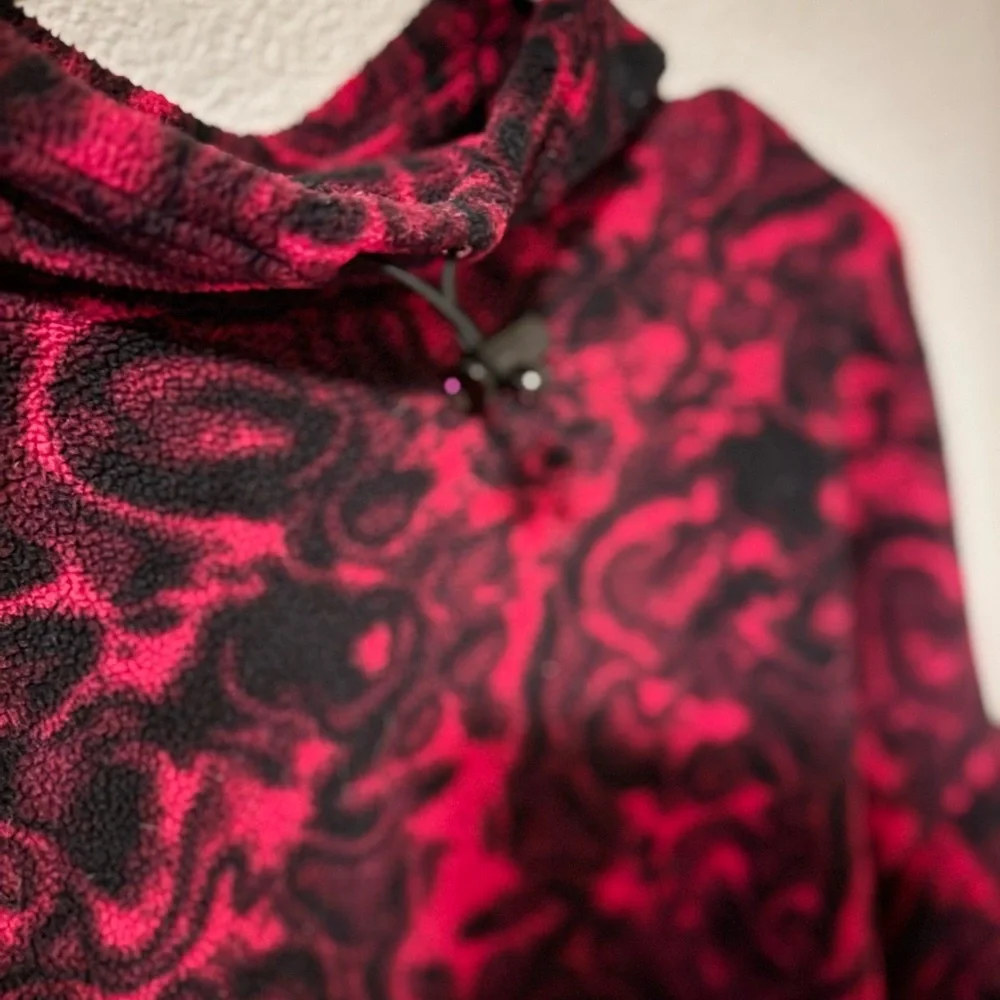 RARE North Face Men's 94 Rage Fleece Pullover Rose Red and Black